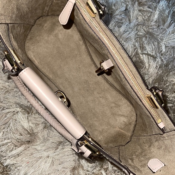 Michael Kors Blakely Leather Satchel in Blush - Picture 2 of 10